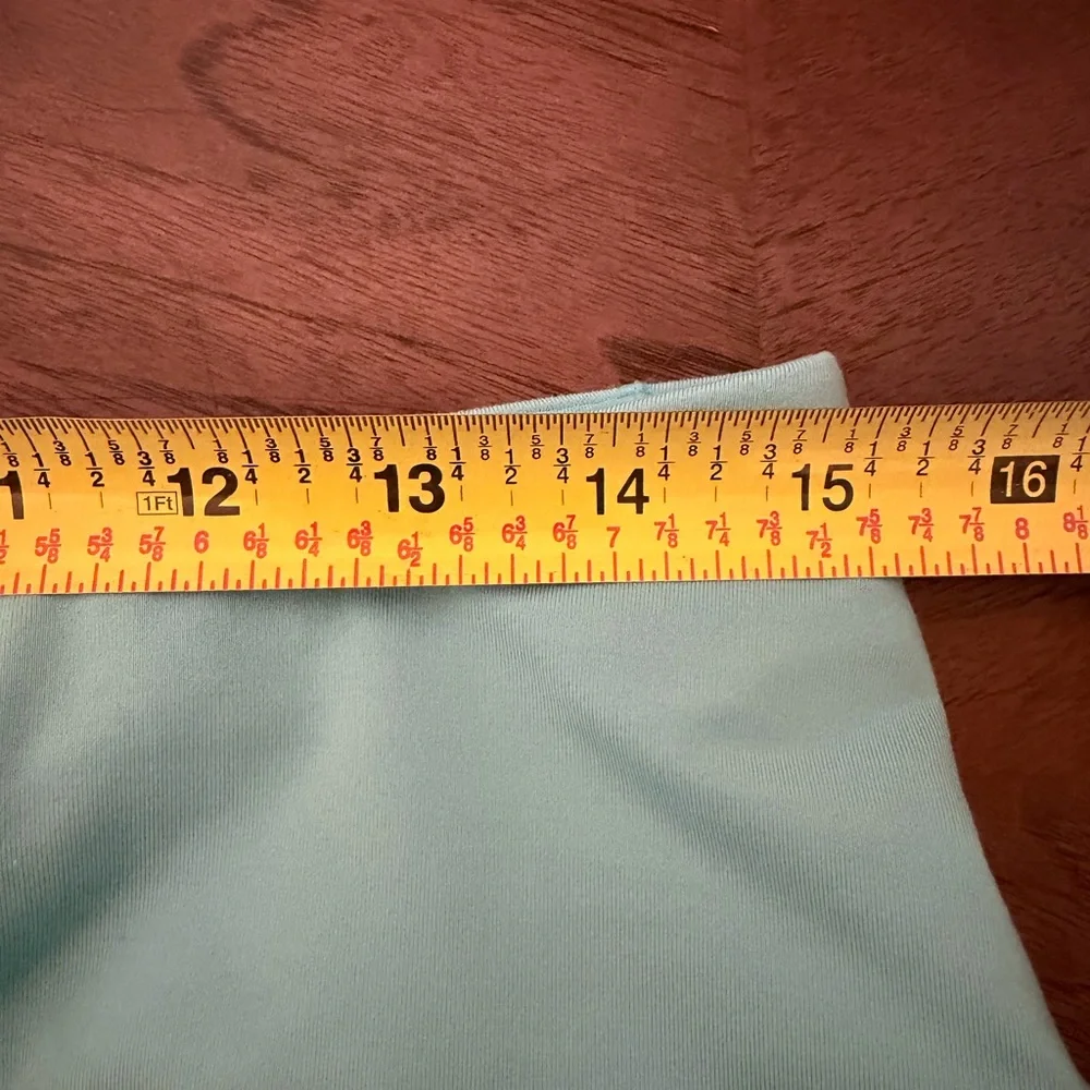 Lululemon Speed Up Shorts Blue Mid Rise blue chill size 8 - Picture 6 of 7